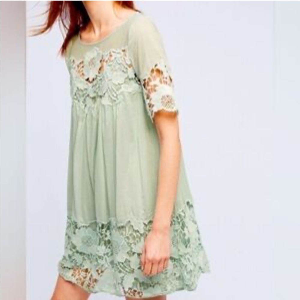 Anthropologie Holding Horses Magnolia Lace Dress in Sage Green Size 8